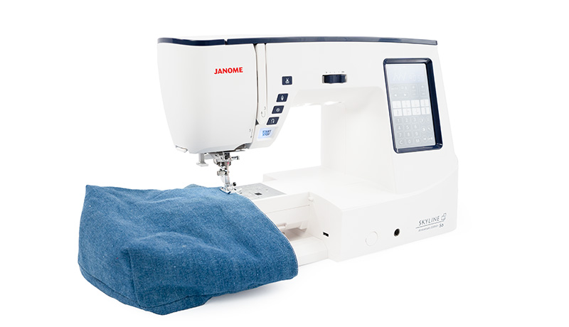 Janome Skyline S6 Free arm sewing